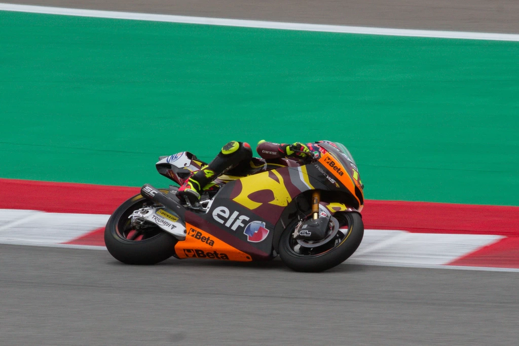 Tony Arbolino no conseguía sumar puntos en esta carrera